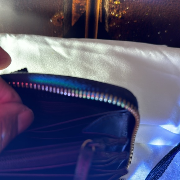 Gucci authentic long wallet - Picture 4 of 8